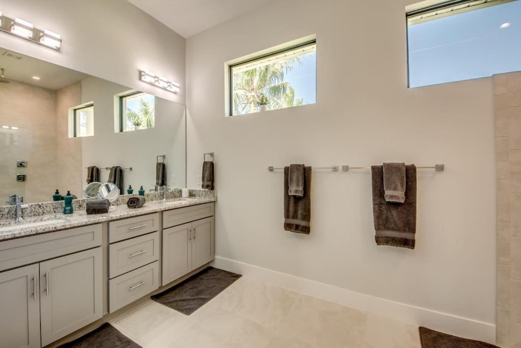 Villa Sensation By Coralvilla - New,Modern With Pool Cabo Coral Exterior foto